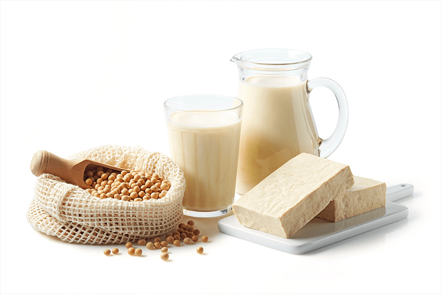 牛奶豆制品等富含钙的食物.jpg